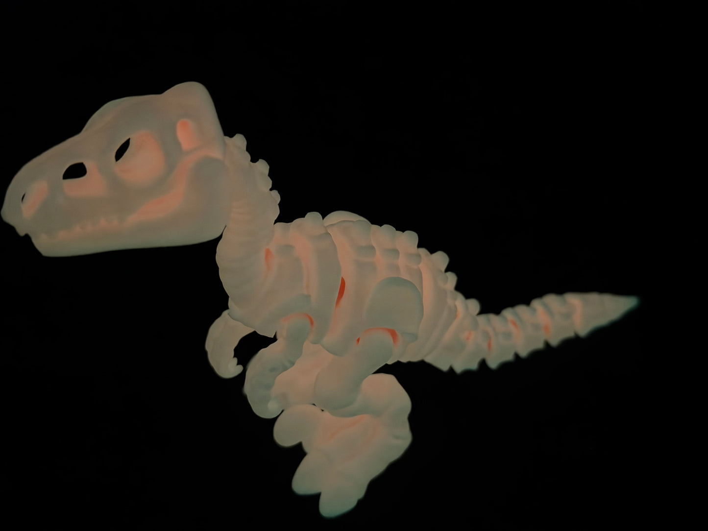 GLO-Dinos Velociraptor