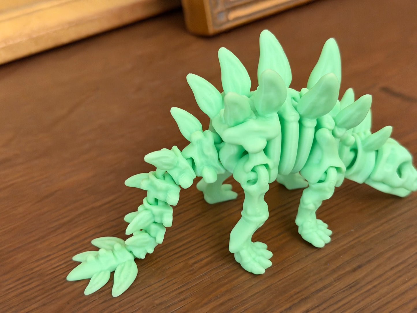 GLO-Dinos Stegosaurus